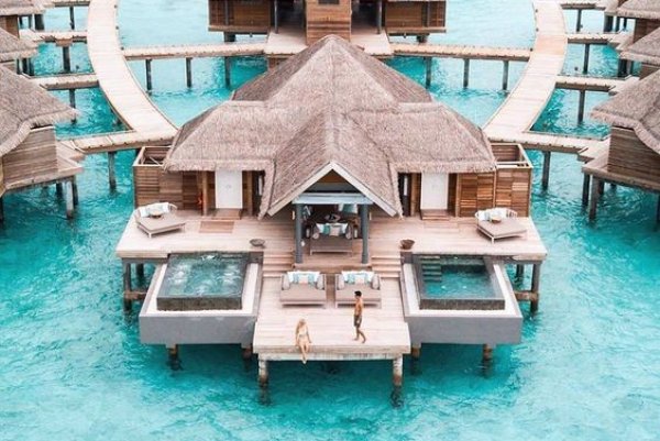 Рай став доступнішим! Недорогі готелі на Мальдівах!!!