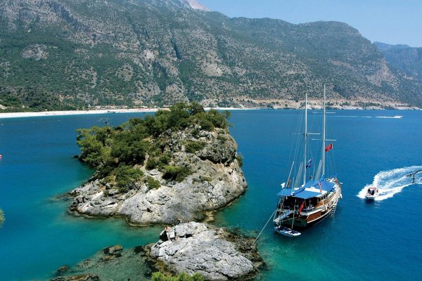 Туреччина відкрита як ніколи та кличе туристів насолодитися останніми днями літа!