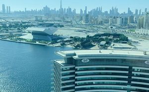 crowne plaza dubai festival city 5*