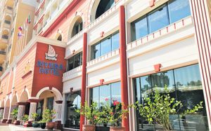 riviera hotel 4*