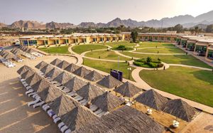 royal beach hotel & resort 4*