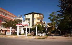 nergos side hotel 3*