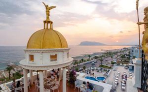 antique roman palace 4 *