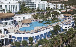 bodrum holiday resort & spa 5*