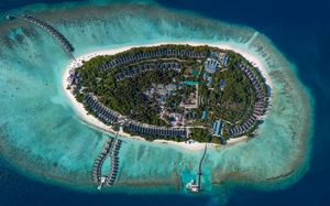furaveri island resort & spa 5*